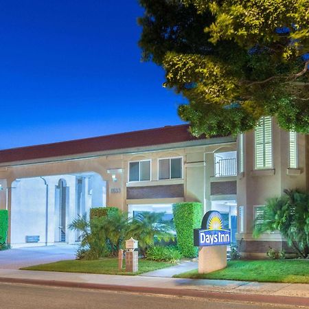 Days Inn By Wyndham Near City Of Hope Duarte Exterior foto
